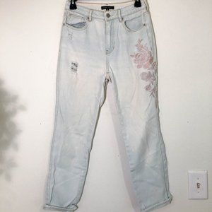 Light Wash Embroidered Mom Jeans
